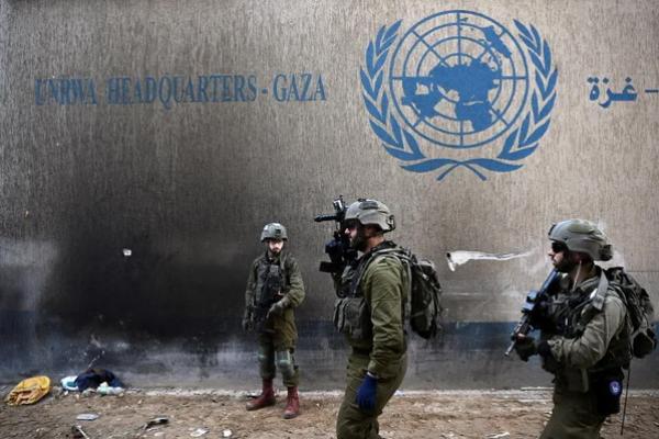 UNRWA mengatakan larangan Israel akan menyebabkan runtuhnya kerja kemanusiaan di Gaza yang dilanda perang. (FOTO: REUTERS) 