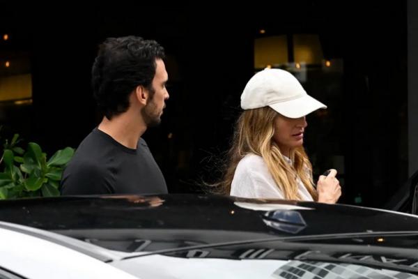 Gisele Bundchen dan Joaquim Valente Terlihat Bersama Pertama Kalinya Sejak Berita Kehamilan(FOTO: MEGA) 