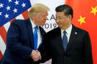 Presiden AS Donald Trump bertemu dengan Presiden Tiongkok Xi Jinping di KTT para pemimpin G20 di Osaka, Jepang, 29 Juni 2019. REUTERS