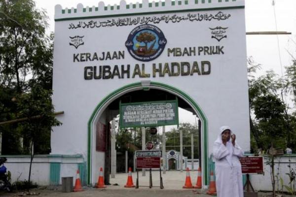 Gubah Al-Haddad, salah satu makam ulama yang ada di Jakarta (Foto: Kompas) 