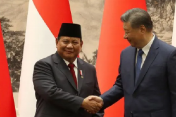 Presiden RI Prabowo Subianto bertemu dengan Presiden Republik Rakyat Tiongkok (RRT), Xi Jinping, di Beijing, Sabtu, 9 November 2024. (foto:Antara) 