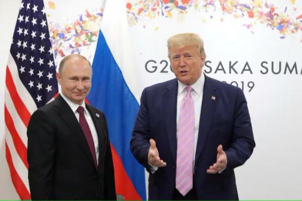 Vladimir Putin dan Donald Trump, Osaka, 28 Juni 2019. Sputnik via REUTERS 