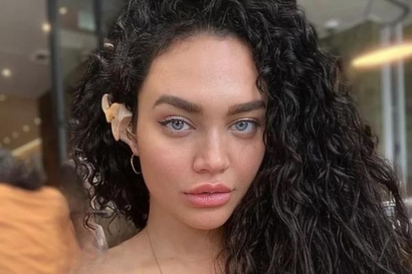 Aktris `Gossip Girl` Chanel Banks Dilaporkan Menghilang Sejak Dua Minggu Lalu. (FOTO: TIKTOK) 