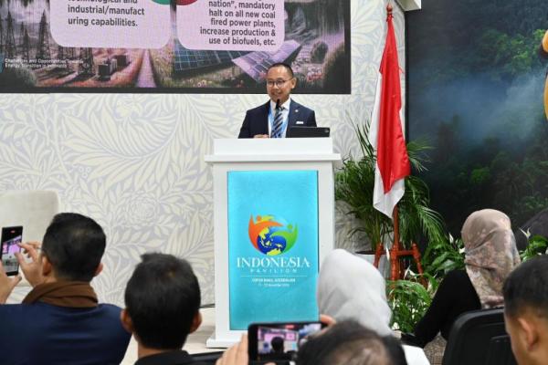 Wakil Ketua MPR RI Eddy Soeparno menjadi pembicara kunci (keynote speaker) dalam sesi Diskusi di COP 29 (Foto: Humas MPR) 