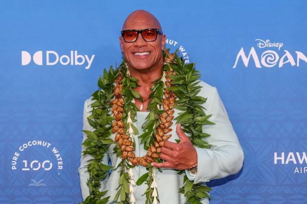 Demi Tubuh Maui yang Super Besar di Moana Live-Action, Dwayne Johnson Pakai Kostum Mengembang. (FOTO:GETTY IMAGE) 