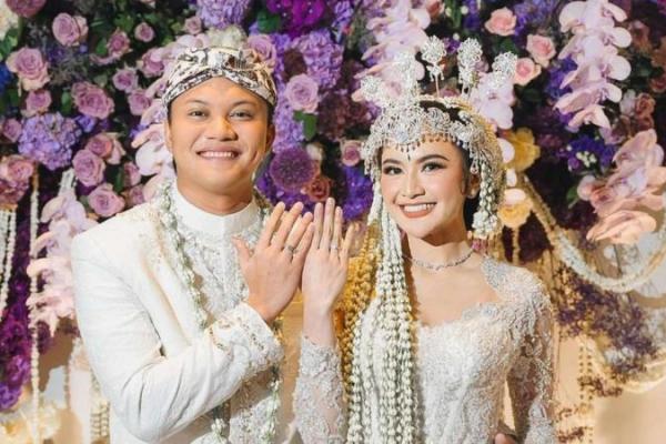 Pernikahan Rizky Febian dan Mahalini (Foto: Instagram/mahaliniraharja) 