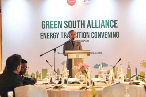 Wakil Ketua MPR RI Eddy Soeparno menghadiri undangan NGO global yang berbasis di India Swaniti dalam diskusi bertajuk Green South Alliance: Energy Transition Convening Indonesia Chapter, di Jakarta, Kamias (Foto: Humas MPR) 