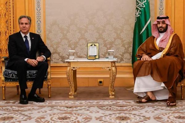 Menteri Luar Negeri AS Antony Blinken bertemu dengan Putra Mahkota Saudi Mohammed bin Salman, di Riyadh, Arab Saudi, 23 Oktober 2024. REUTERS 