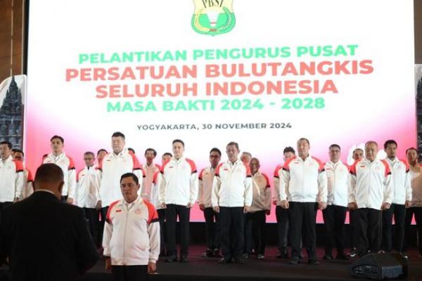 pelantikan Pengurus PP PBSI Periode 2024 hingga 2028. Foto: cnnindonesia 