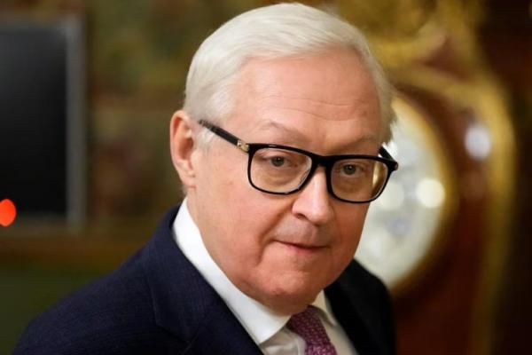 Wakil Menteri Luar Negeri Rusia Sergei Ryabkov menghadiri pertemuan di Moskow, Rusia, Kamis, 14 November 2024. Foto via REUTERS 