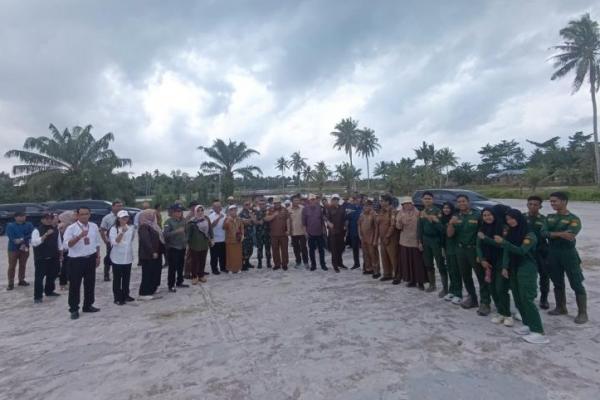 Tinjauan lapangan program Optimasi Lahan di Sumatera Utara. 