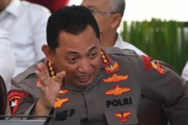 Kapolri Jenderal Pol Listyo Sigit Prabowo menyatakan, telah memerintahkan jajarannya untuk terus mengejar pengedar narkoba internasional Fredy Pratama. (foto:antara) 