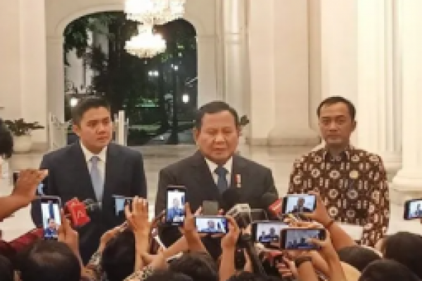 Presiden Prabowo Subianto menilai pengunduran diri Miftah Maulana sebagai tindakan kesatria. (foto:antara) 