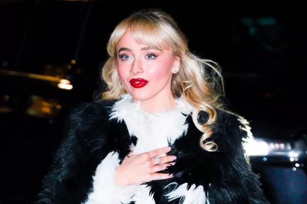 Sabrina Carpenter pada tanggal 5 Desember 2024 di New York City. (FOTO: GC IMAGE) 