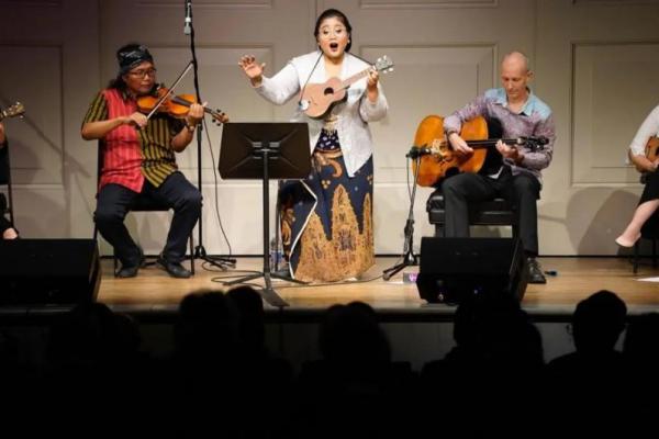 Pertunjukan musik keroncong (Foto: Kemenparekraf) 