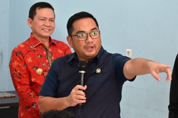 Ketua Komisi II DPR RI Rifqinizamy Karsayuda. Foto: dpr 