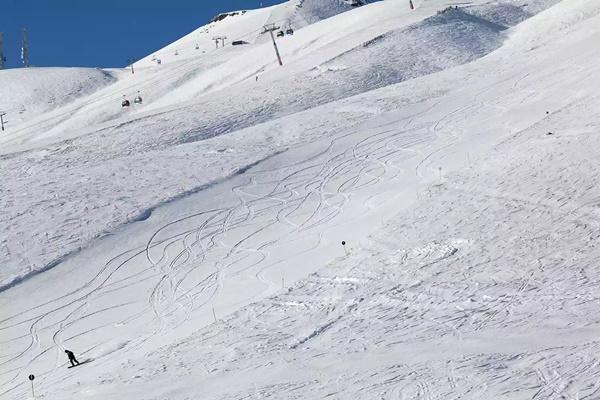 Diduga Keracunan Karbon Monoksida di Resor Ski, 12 Orang Meninggal. (FOTO: GETTY IMAGE) 