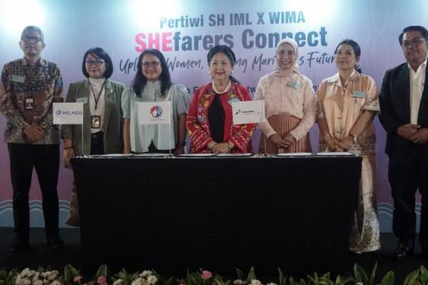 Penandatanganan MoU antara WIMA INA, Pertiwi Pertamina Shipping, dan Mutiara Pelindo di Jakarta, Senin (16/12/2024). Foto: dok. Katakini 