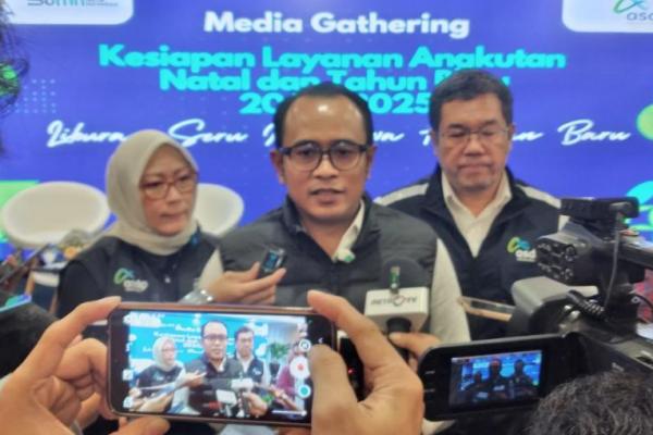 Konferensi pers persiapan angkutan Natal 2024 dan Tahun Baru PT ASDP Indonesia Ferry di Jakarta, Selasa (17/12/2024). Foto: katakini 