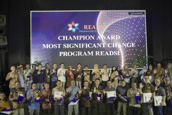 Champion Award salah satu rangkaian penutupan program Rural Empowerment and Agricultural Development Scaling-up Initiative (READSI). 