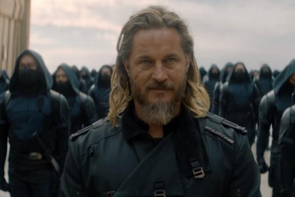 Dune: Prophecy yang dibintangi Travis Fimmel sebagai Desmond Hart. (FOTO: MAX/HBO) 