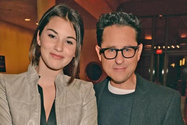 Gracie Abrams Ungkap Bagaimana Ayahnya yang Terkenal, JJ Abrams Bereaksi terhadap Ketenarannya. (FOTO: WIREIMAGE) 