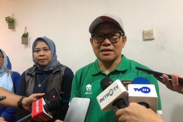 Menteri Koordinator Bidang Pemberdayaan Masyarakat (Menko PM) Abdul Muhaimin Iskandar atau Cak Imin di sela-sela kunjungannya ke taman Margasatwa Ragunan (Foto: Ist) 