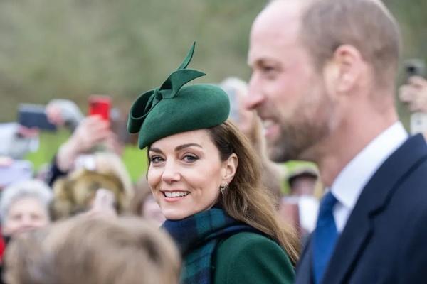 Pangeran William Ungkap Hadiah Natal Aneh yang Pernah Diberikannya pada Kate Middleton. (FOTO: WIREIMAGE) 