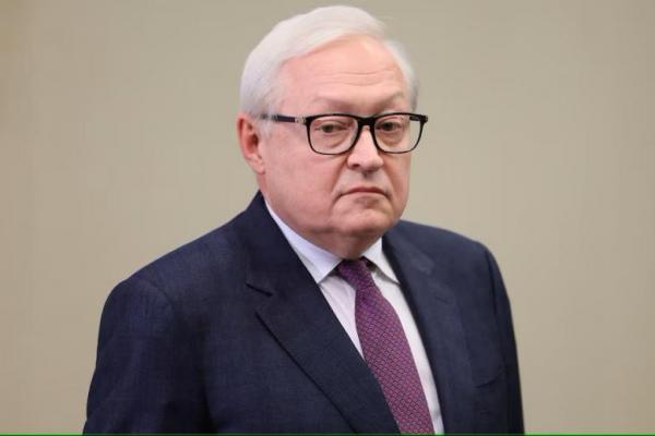 Wakil Menteri Luar Negeri Rusia Sergei Ryabkov menghadiri rapat di kediaman negara Novo-Ogaryovo di luar Moskow, Rusia, 16 Oktober 2023. Sputnik via REUTERS 