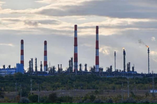 Pemandangan menunjukkan pabrik pemrosesan gas Orenburg milik Gazprom di Wilayah Orenburg, Rusia, 1 September 2023. REUTERS 