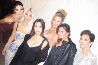 Mengungsi dari Rumah Mewah di Calabasas, Keluarga Kardashian-Jenner Sumbang Makanan dari Restoran Terbaik. (FOTO: INSTAGRAM)