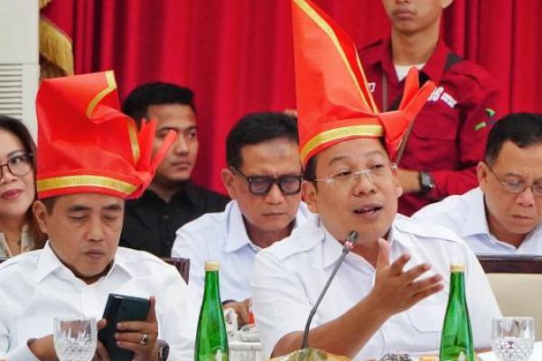 Kepala Badan Pangan Nasional/National Food Agency (NFA)  Arief Prasetyo Adi dalam Rapat Koordinasi Bidang Pangan di Makassar, Sulawesi Selatan, Jumat (17/1/2025). (foto:NFA) 