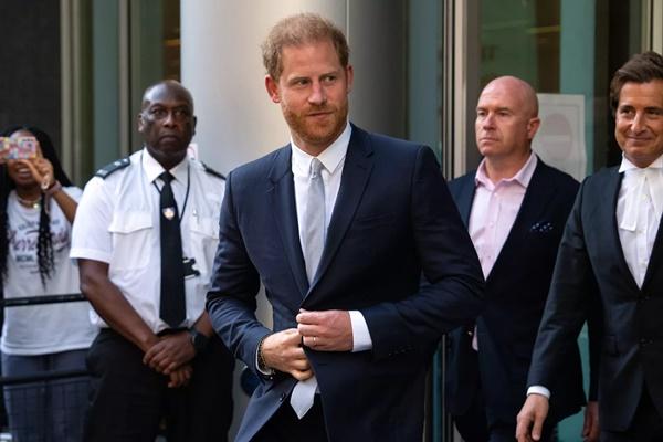 Pangeran Harry di Royal Courts of Justice pada tahun 2023. (FOTO: GETTY IMAGE) 