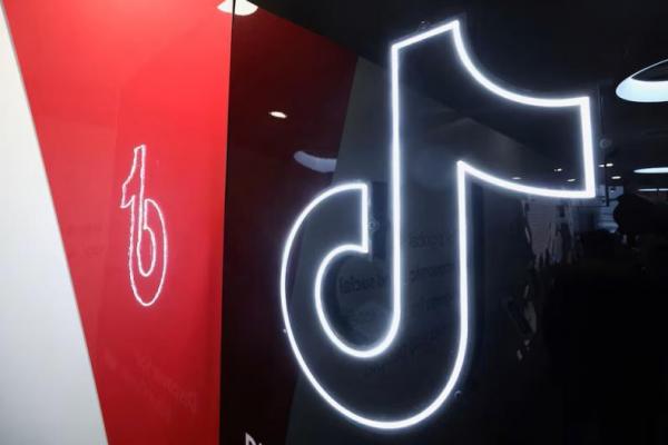 TikTok House di Davos Economic Summit REUTERS 