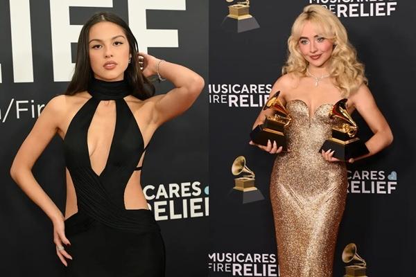 Olivia Rodrigo dan Sabrina Carpenter di ajang Grammy Awards 2025, Minggu malam (2/2/2025) di Los Angeles. (FOTO: FILMMAGIC/WIREIMAGE) 