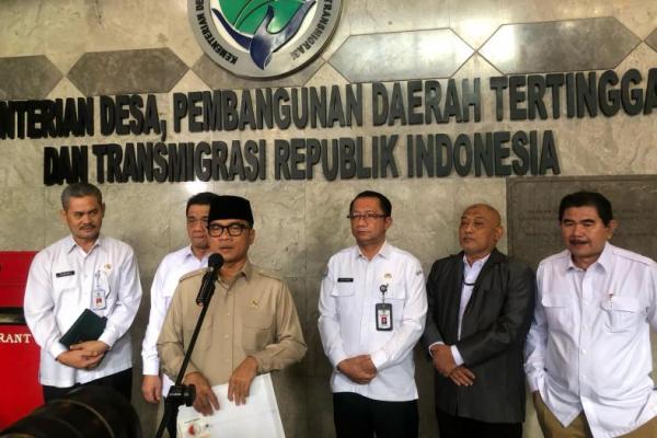 Menteri Desa dan Pembangunan Daerah Tertinggal (Mendes PDT) Yandri Susanto saat ditemui di Kantor Kemendes PDT (Foto: Ist/Habib Katakini.com) 