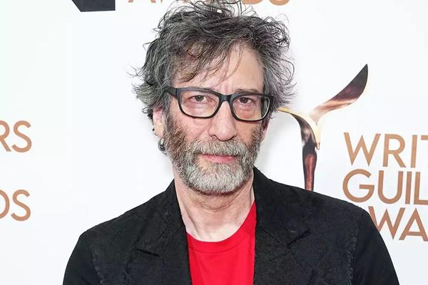 Penulis The Sandman Neil Gaiman Dituduh Mantan Pengasuh Anaknya Lakukan Pelecehan Seksual. (FOTO: GETTY IMAGE) 