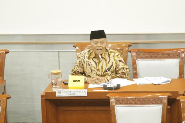  Wakil Ketua MPR RI sekaligus Anggota DPR RI Komisi VIII dari PKS, Hidayat Nur Wahid atau HNW (Foto: Humas MPR)  