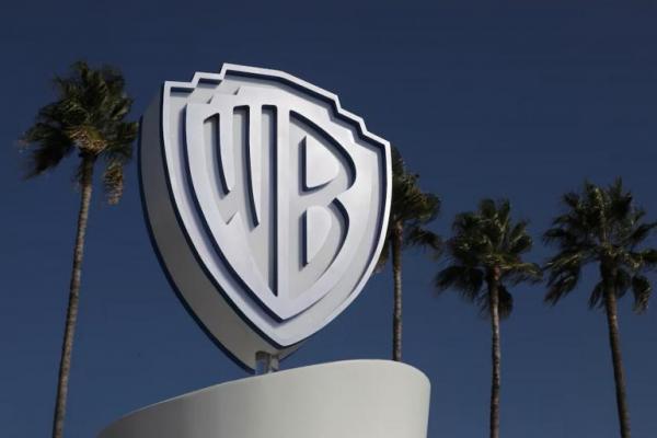 Logo Warner Bros terlihat selama pasar program televisi tahunan MIPCOM di Cannes, Prancis, 14 Oktober 2019. REUTERS 