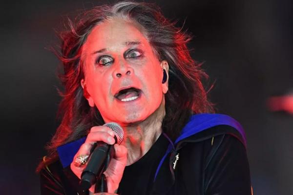 Ozzy Osbourne tak akan Tampil Lengkap di Pertunjukan Terakhir Black Sabbath