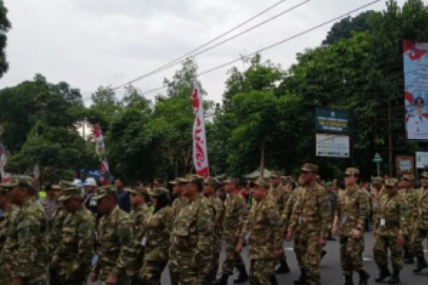 Para kepala daerah mengikuti retret di Akmil Magelang 