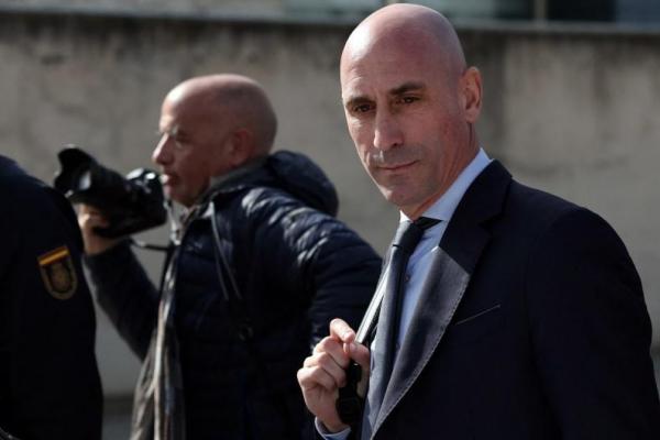 Luis Rubiales menghadapi pemeriksaan selama persidangan di Pengadilan Nasional, Madrid, Spanyol, 13 Februari 2025. REUTERS 