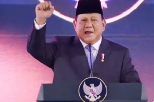 .Presiden Prabowo Subianto meresmikan Badan Pengelolaan Investasi Daya Anagata Nusantara (BPI Danantara) di Kompleks Istana Kepresidenan Jakarta, hari ini, Senin (24/2/2025 