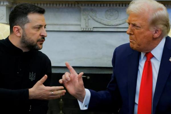 Terkejut dengan Adu Mulut Trump, Warga Ukraina Berkumpul Dekat Rumah Zelenskiy