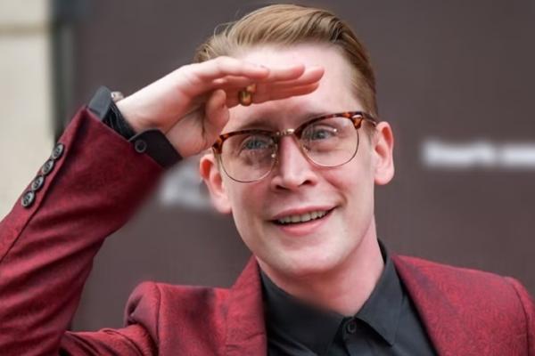 Macaulay Culkin Menangis Adiknya Kieran Culkin Menang Aktor Pendukung Terbaik Oscar 2025. (FOTO: GETTY IMAGE) 