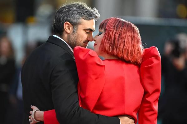 Michael Polansky dan Lady Gaga di London pada bulan September 2024. (FOTO: WIREIMAGE) 