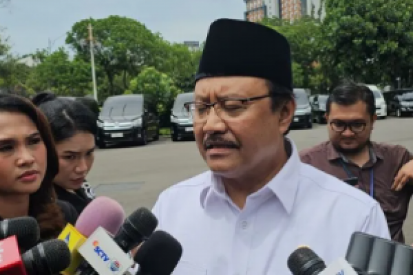 Menteri Sosial Saifullah Yusuf 