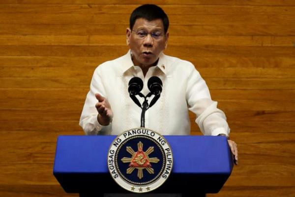 Presiden Filipina Rodrigo Duterte saat Pidato Kenegaraan di DPR, di Quezon City, Metro Manila, Filipina, 26 Juli 2021. REUTERS 