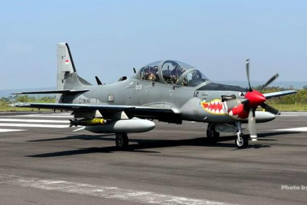 Pesawat Super Tucano TNI AU. Foto: dispenau/katakini 