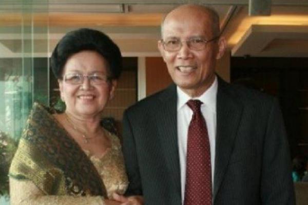 Dr Naek L Tobing Meninggal Dunia